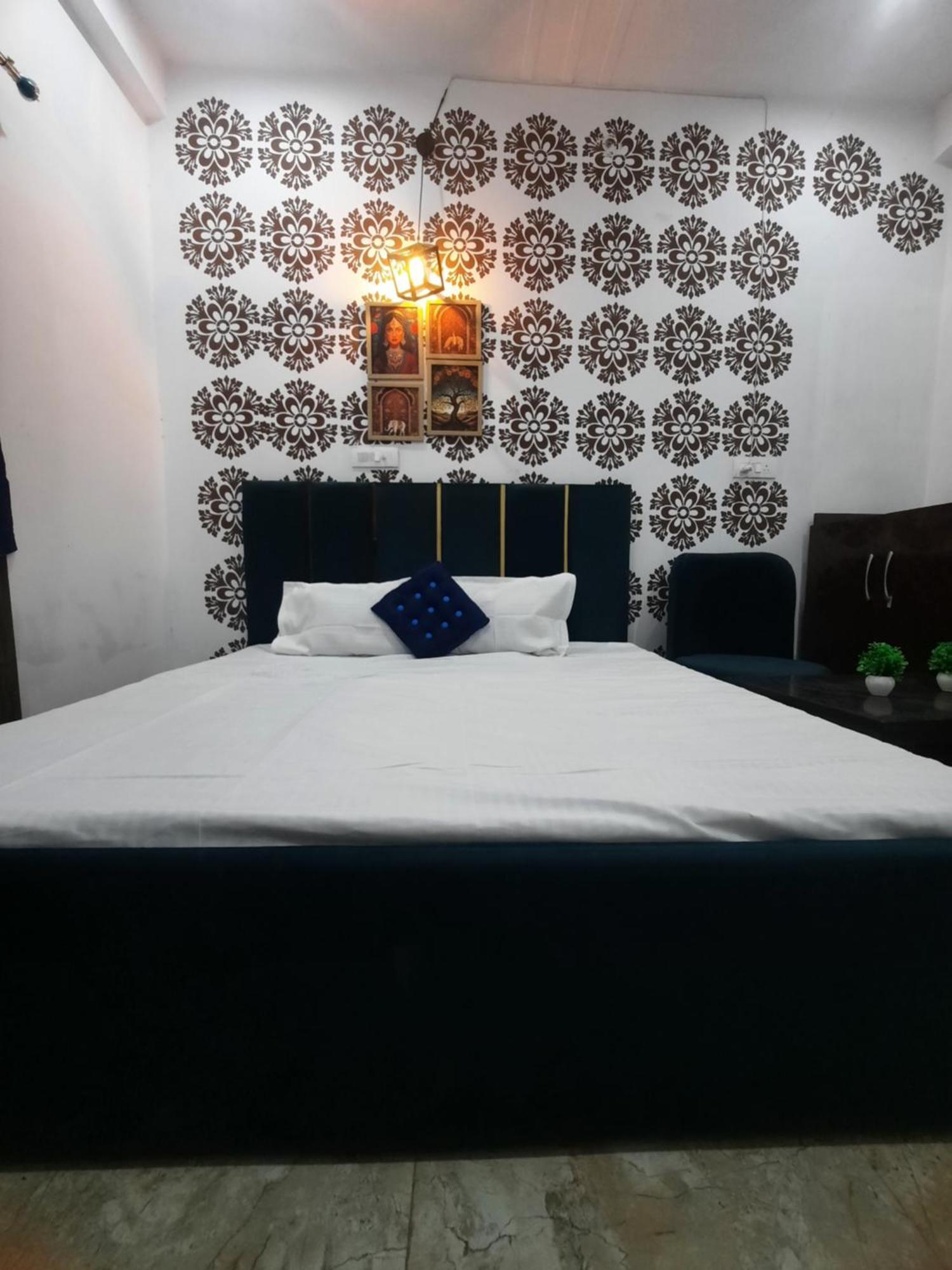 Iconic Retreat By Atulyam Prayagraj